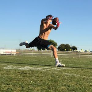 Meet your Posher, Ethan